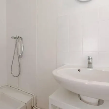 ++++ Renove 200 M Et 300 M De La Rue Piétonne ++++ Appartamento *
