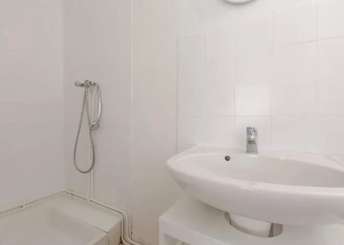 ++++ Renove 200 M Et 300 M De La Rue Pietonne ++++ アパート *