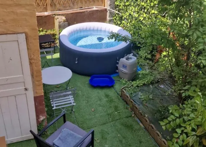 アパート ++++ Renove 200 M Et 300 M De La Rue Pietonne ++++